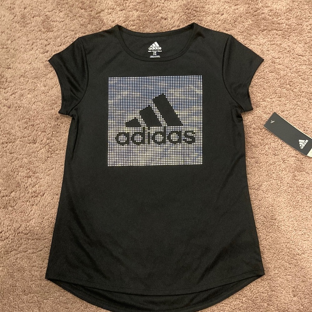Adidas t-shirt